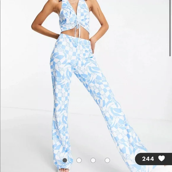 Patterned Set - Picture 6 of 6